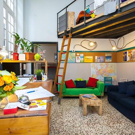 Ostellin Genova Hostel Εξωτερικό φωτογραφία