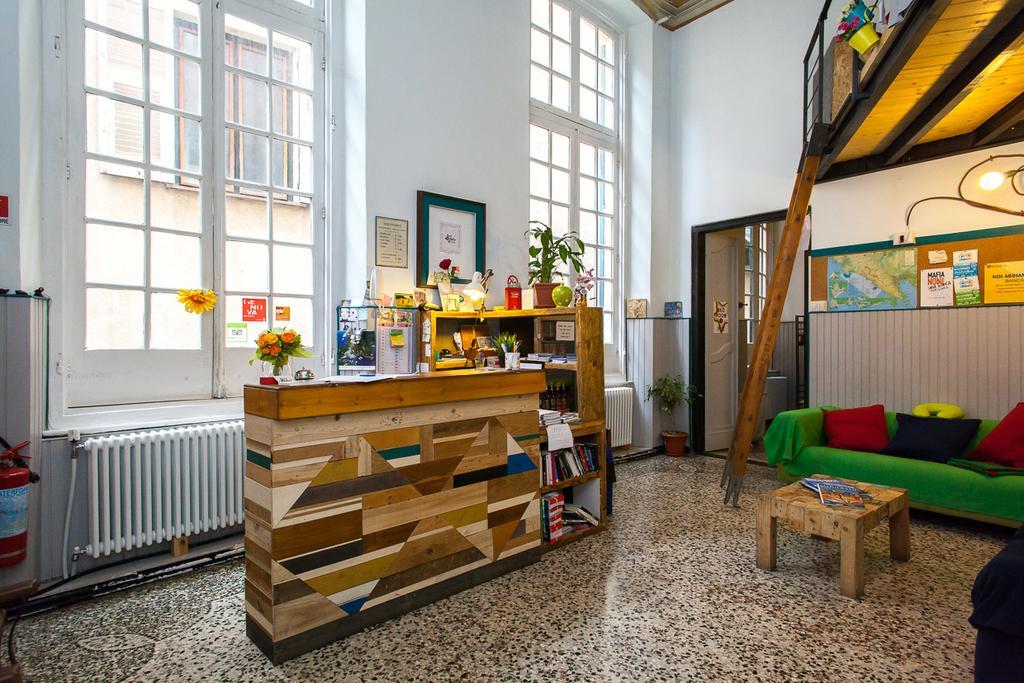 Ostellin Genova Hostel Εξωτερικό φωτογραφία